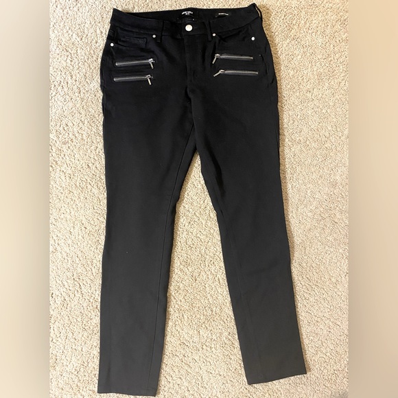 Black pants - Picture 1 of 4